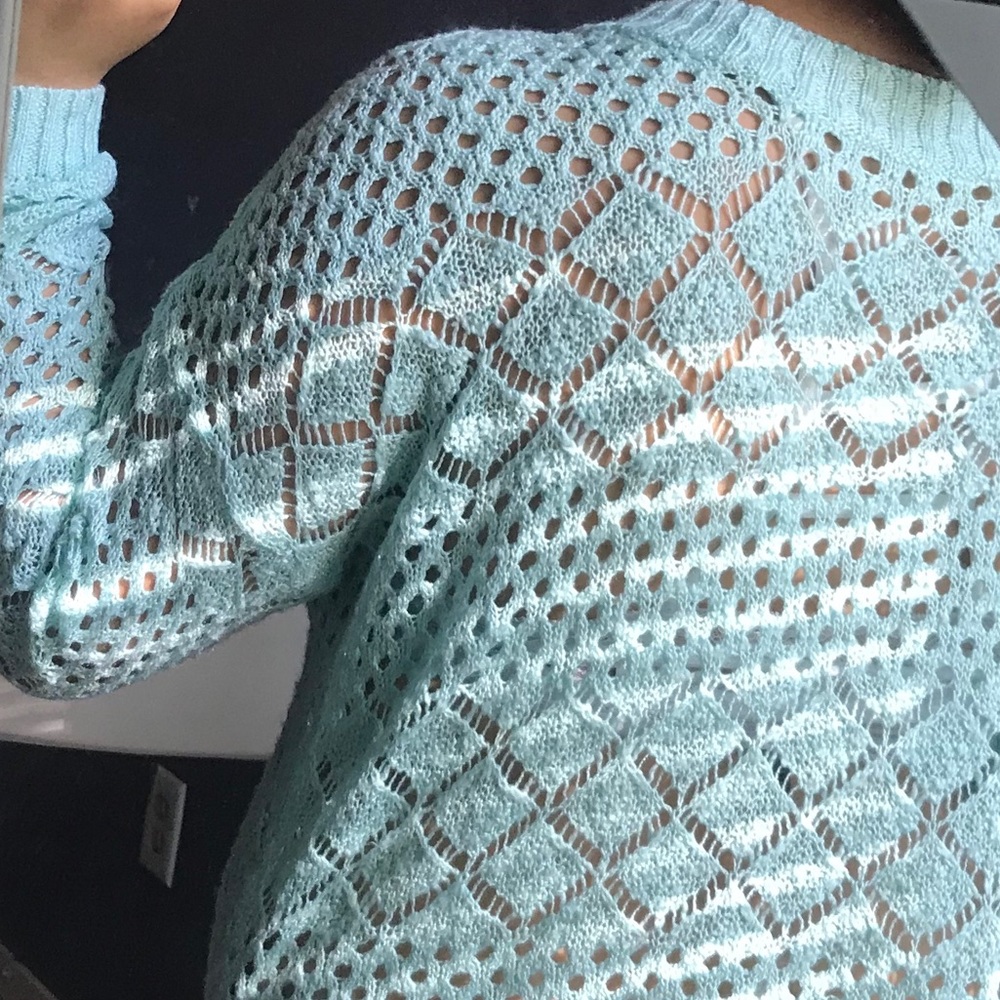 Top - Picture 2 of 3